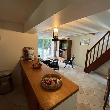 בית נופש Maison A 100 M De La Et Proche Du Centre ז'ולוביל-לה-פאן