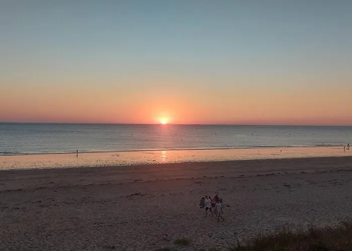 Maison A 100 M De La Et Proche Du Centre Vakantiehuis