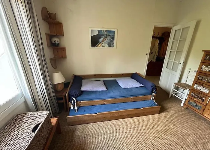 Maison A 100 M De La Et Proche Du Centre Jullouville-les-Pins