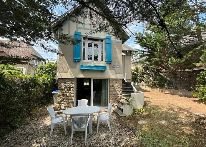 Maison A 100 M De La Et Proche Du Centre *